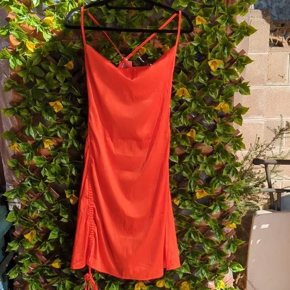 SHEIN SXY Satin Medium Size dress orange color, Criss-Cross‎ Adjust. Straps - Picture 3 of 16